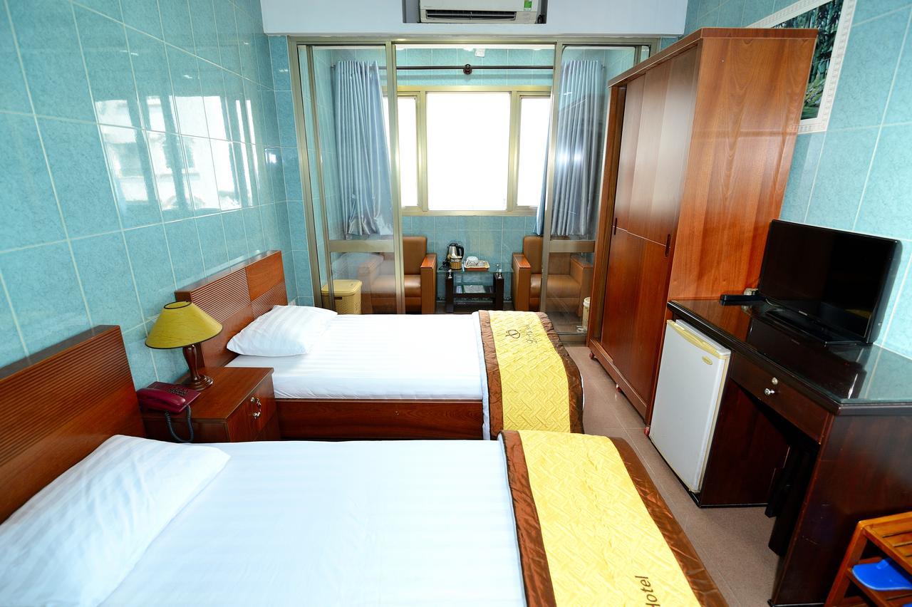Le Ai Hotel Ho Chi Minh City Exterior photo